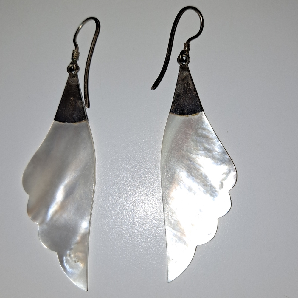 Mother of Pearl angel wing feather dangle earrings vintage jewelry peirced ears - Picture 7 of 11